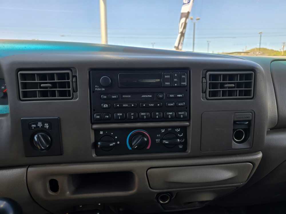 Thumbnail: 2004 Ford F-350 - 13