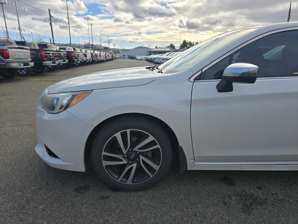 Thumbnail: 2017 Subaru Legacy - 18