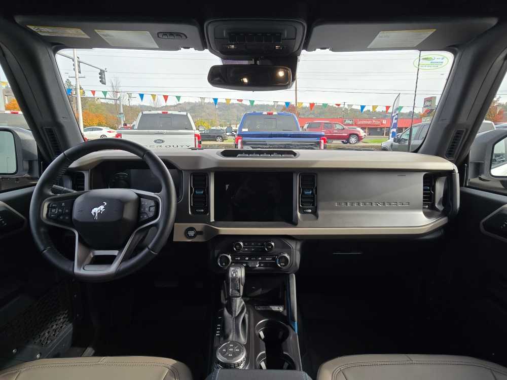 Thumbnail: 2024 Ford Bronco - 15