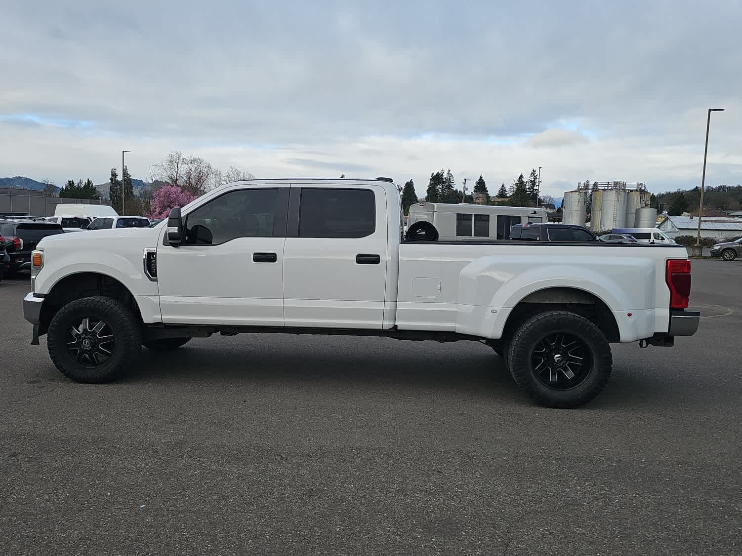 Thumbnail: 2020 Ford F-350 - 2