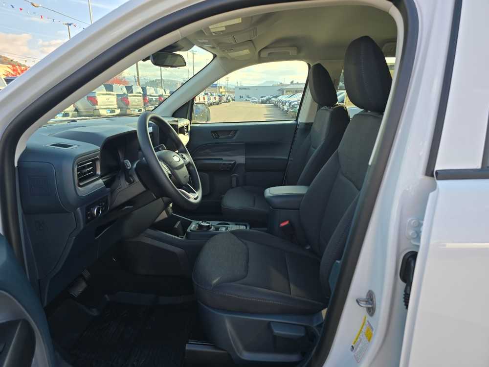 Thumbnail: 2025 Ford Maverick - 9