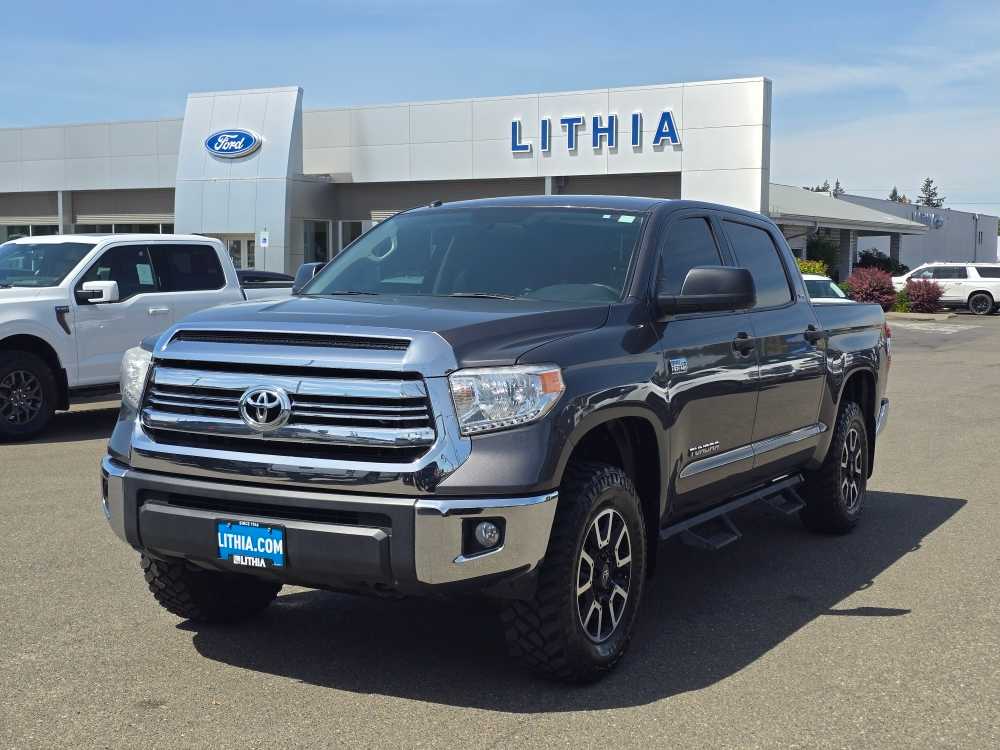 Thumbnail: 2017 Toyota Tundra - 1