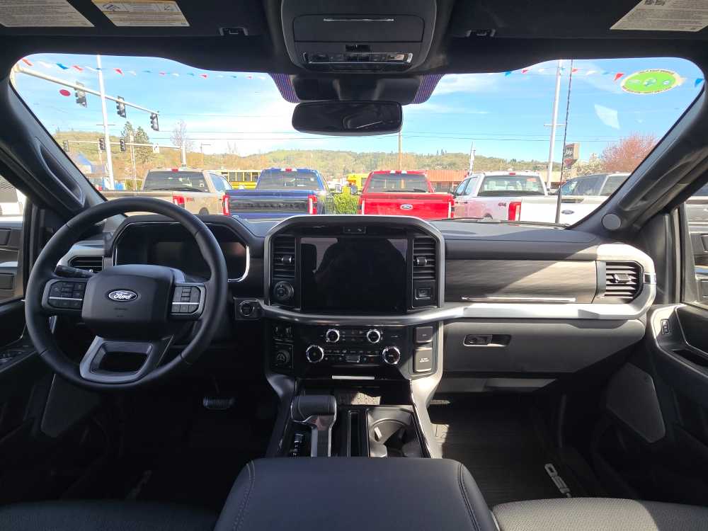 Thumbnail: 2025 Ford F-150 - 15