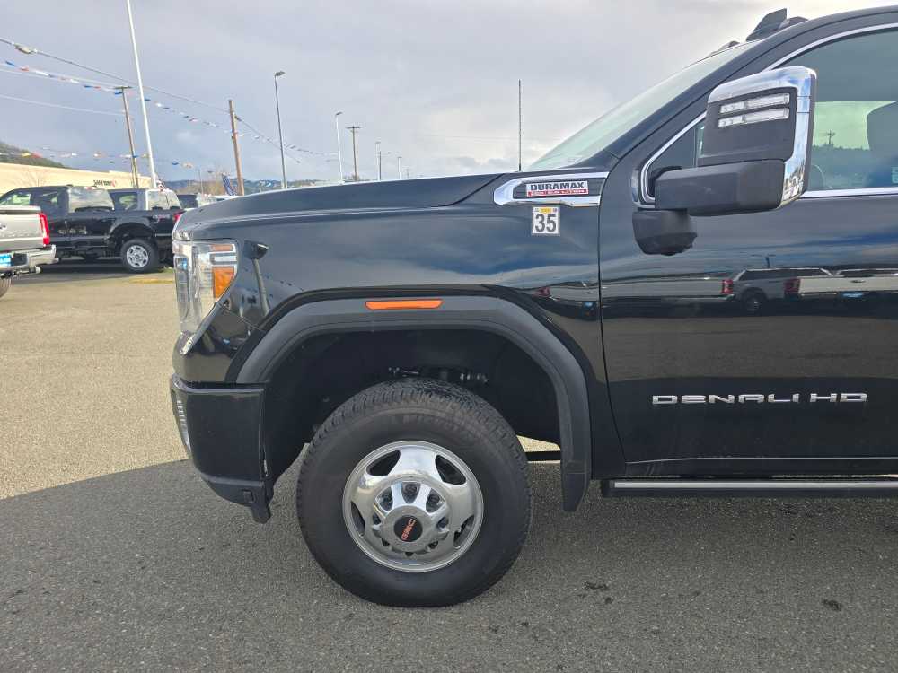 Thumbnail: 2022 GMC Sierra 3500 - 18