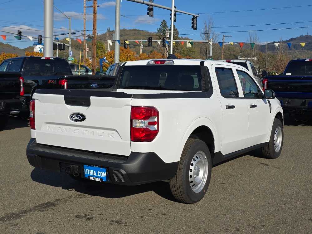 Thumbnail: 2025 Ford Maverick - 5