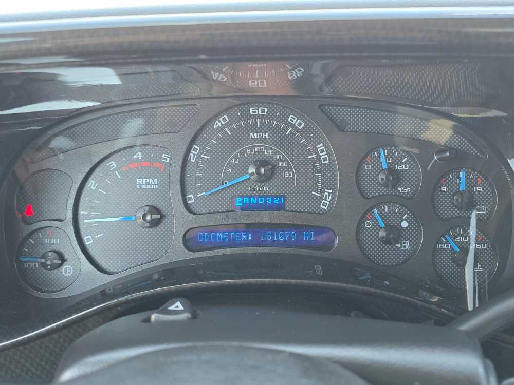 Thumbnail: 2004 GMC Sierra 2500 - 20