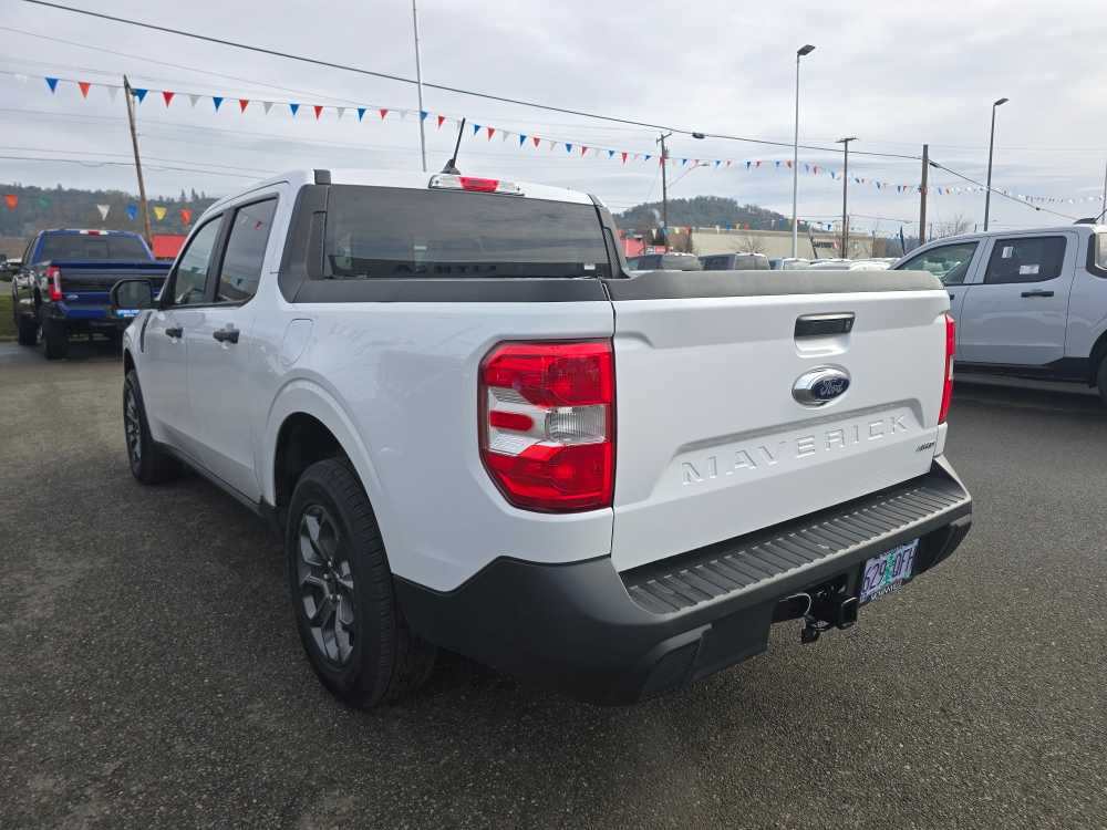 Thumbnail: 2022 Ford Maverick - 2