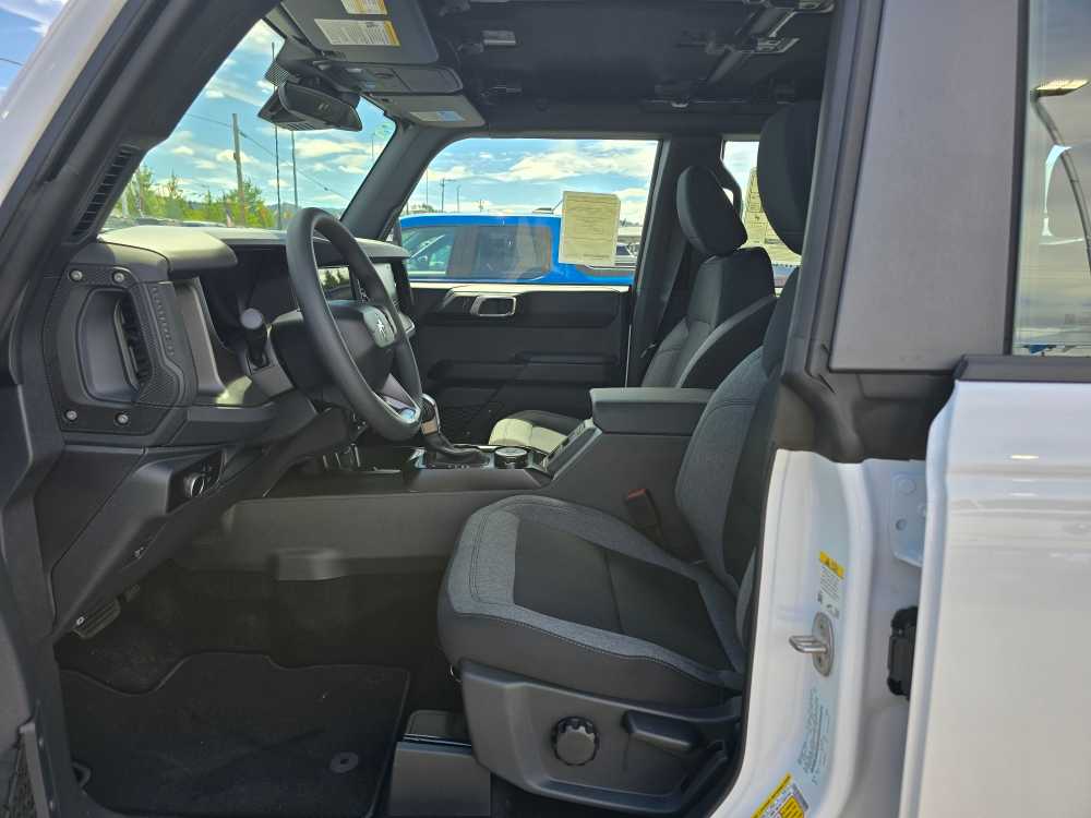 Thumbnail: 2025 Ford Bronco - 9