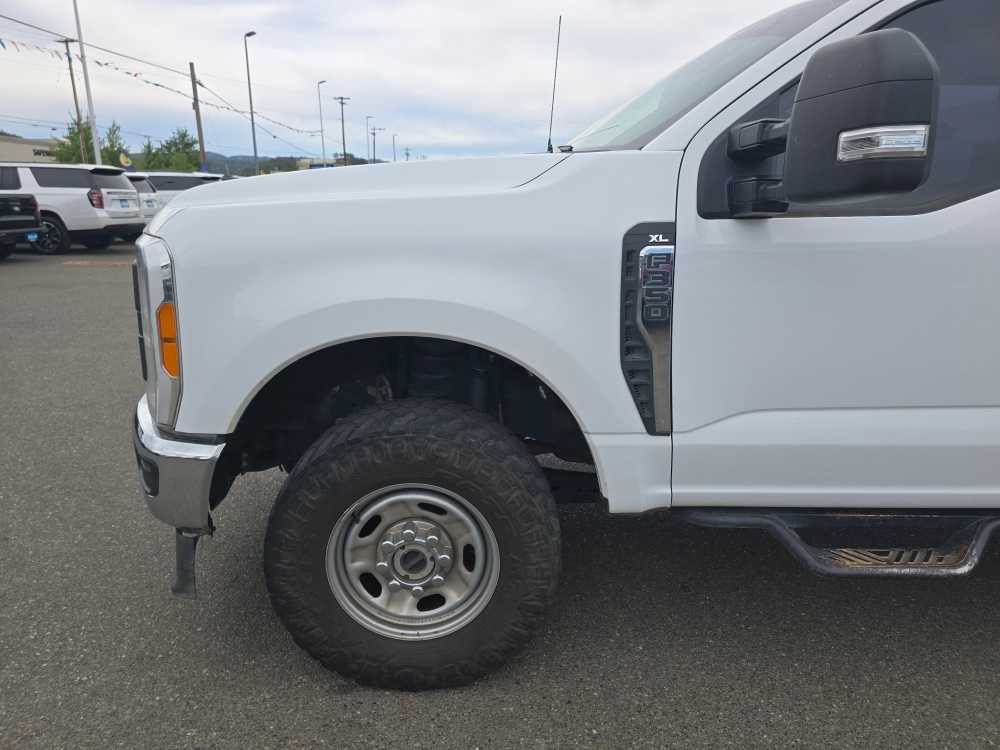 Thumbnail: 2023 Ford F-350 - 6