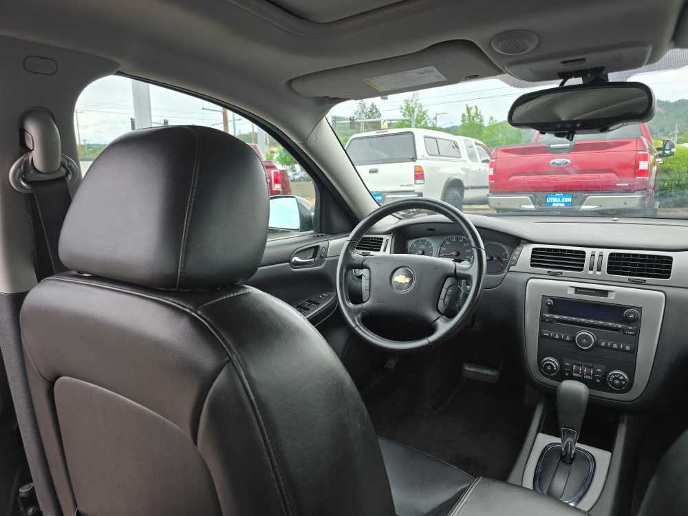 Thumbnail: 2008 Chevrolet Impala - 11