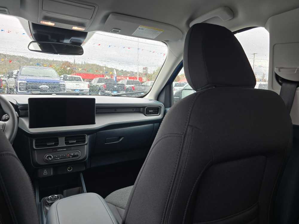 Thumbnail: 2025 Ford Maverick - 14