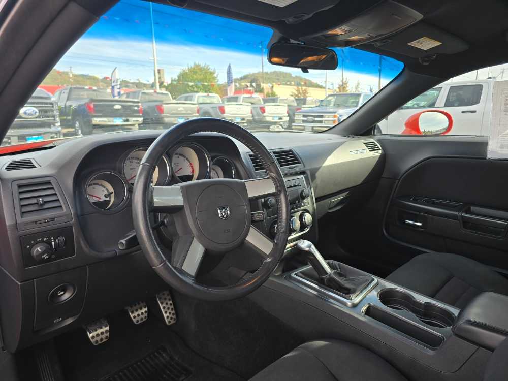 Thumbnail: 2010 Dodge Challenger - 9