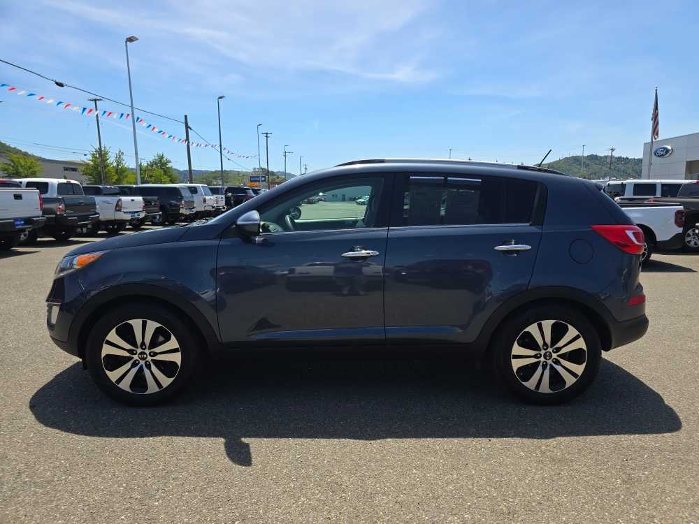 Thumbnail: 2011 Kia Sportage - 2