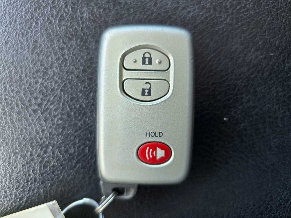 Thumbnail: 2010 Toyota 4Runner - 22