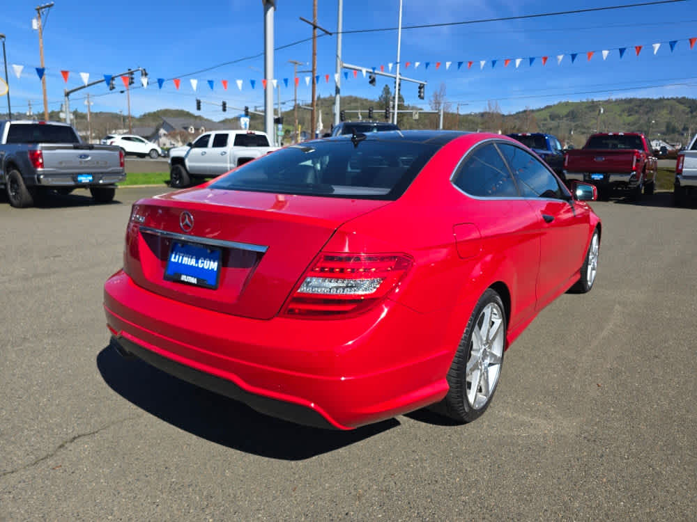 Thumbnail: 2014 Mercedes-Benz C-Class - 4