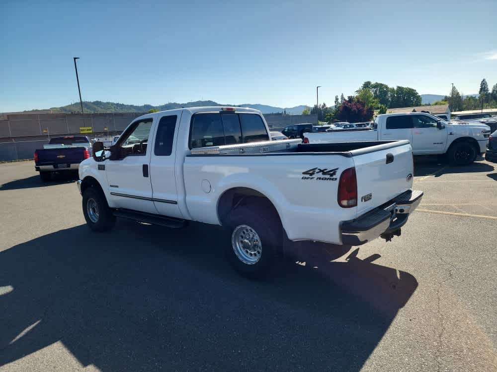 Thumbnail: 2000 Ford F-250 - 3