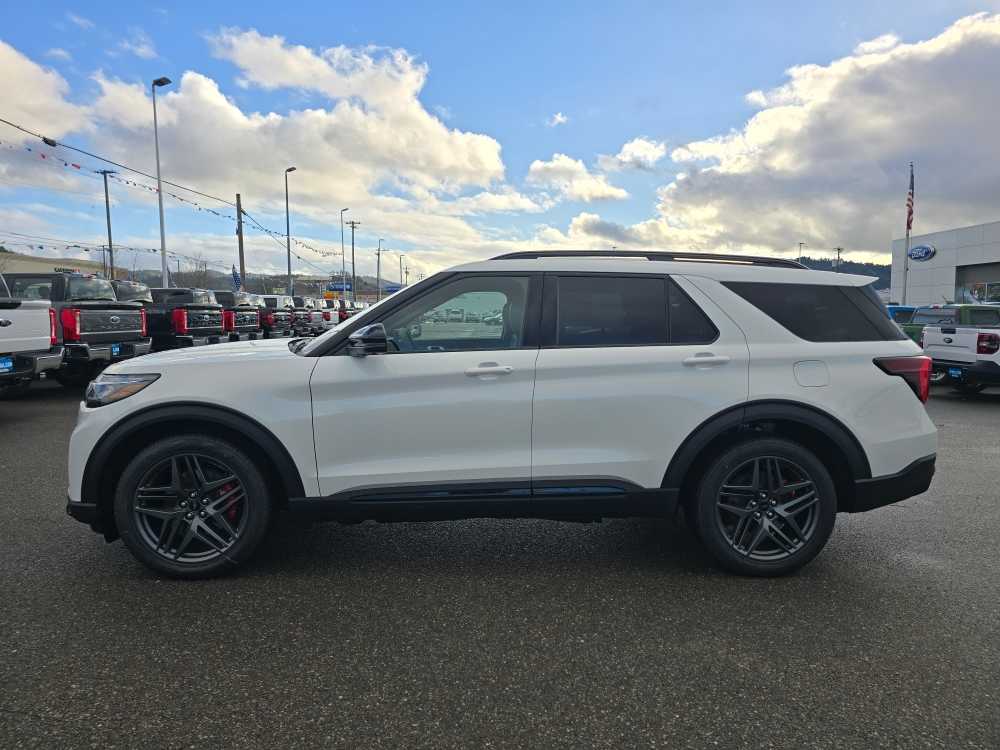 Thumbnail: 2026 Ford Explorer - 2