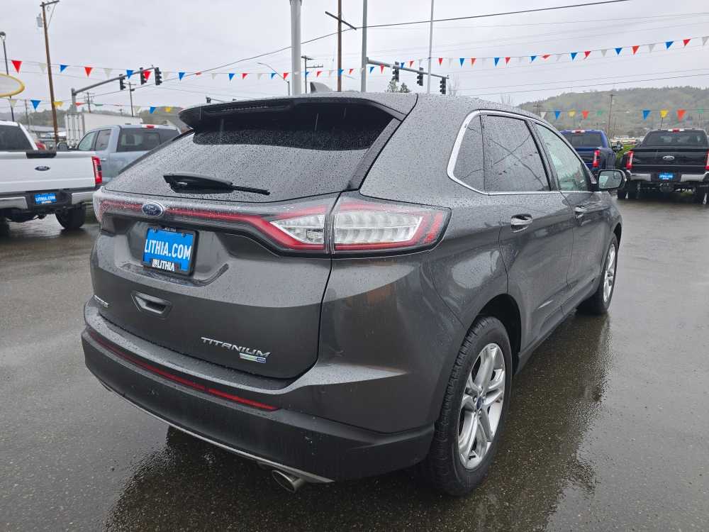 Thumbnail: 2017 Ford Edge - 5