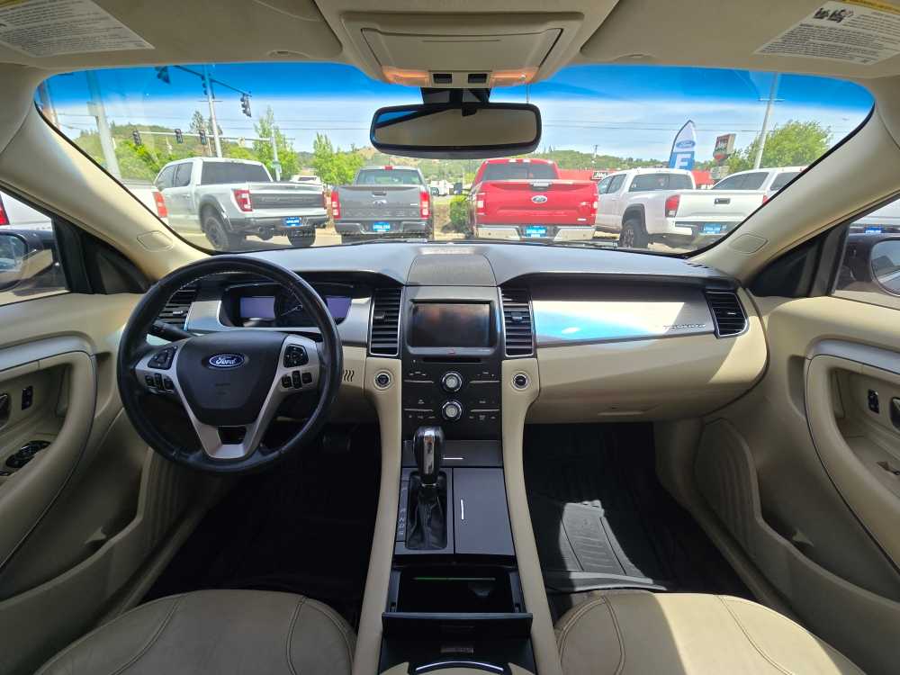 Thumbnail: 2013 Ford Taurus - 15