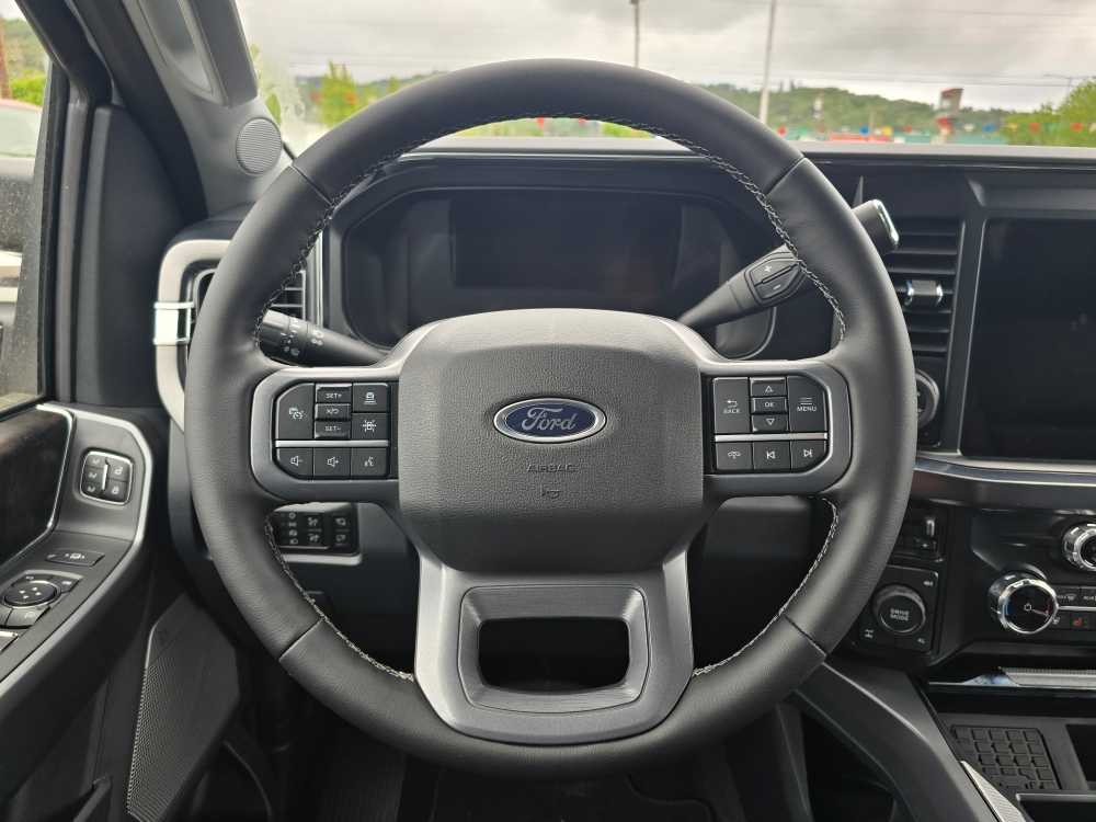 Thumbnail: 2025 Ford F-350 - 11