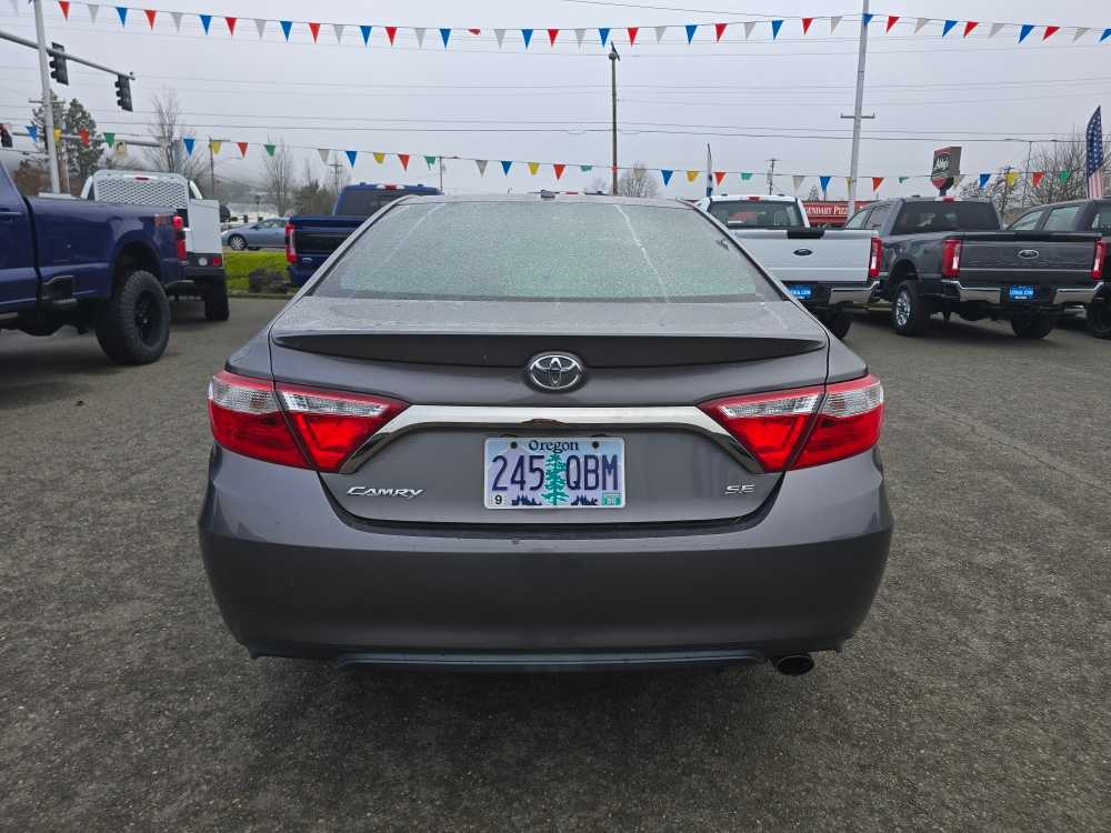 Thumbnail: 2017 Toyota Camry - 4