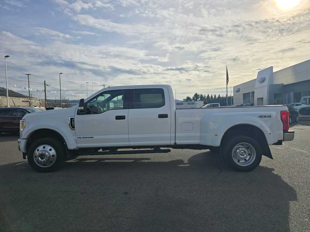 Thumbnail: 2019 Ford F-450 - 2