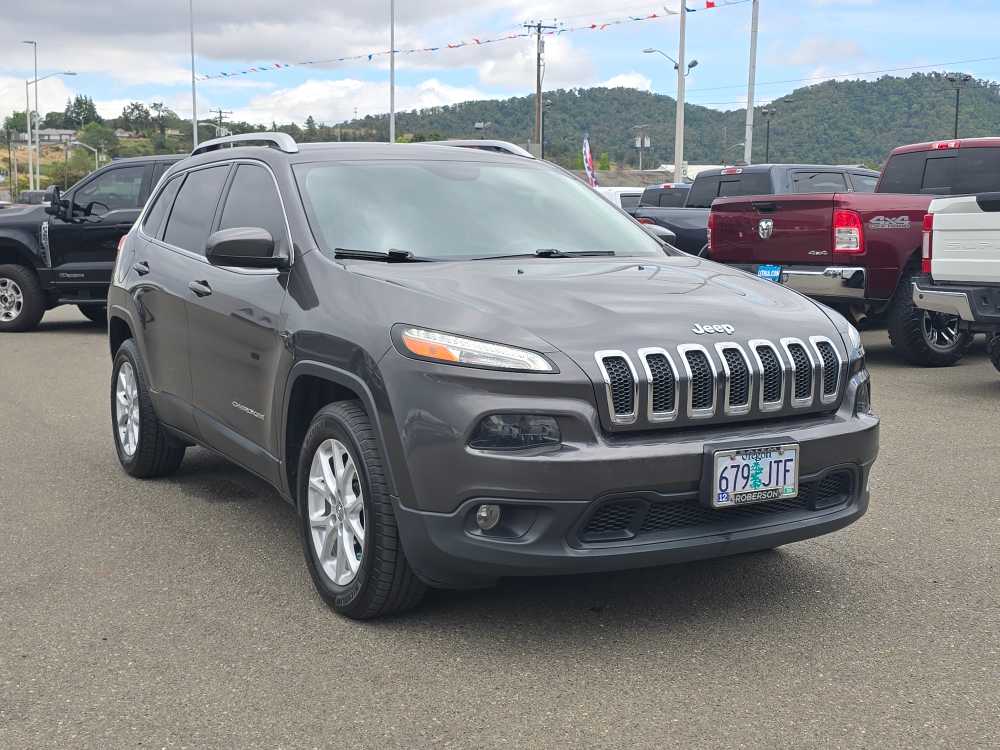 Thumbnail: 2017 Jeep Cherokee - 4