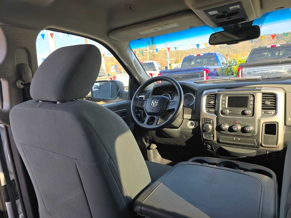 Thumbnail: 2017 RAM 1500 - 11