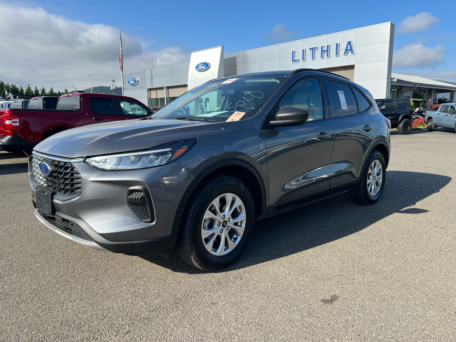 Thumbnail: 2025 Ford Escape - 1