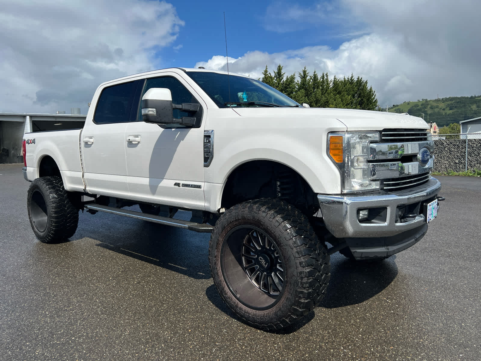 Thumbnail: 2017 Ford F-350 - 7