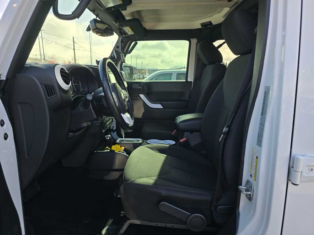 Thumbnail: 2018 Jeep Wrangler - 9