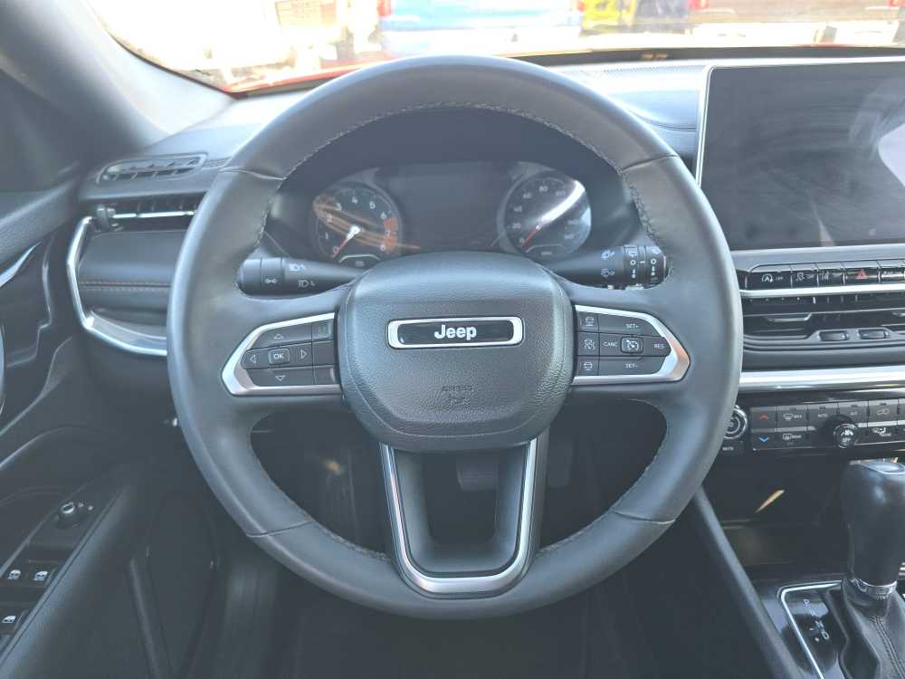 Thumbnail: 2023 Jeep Compass - 11