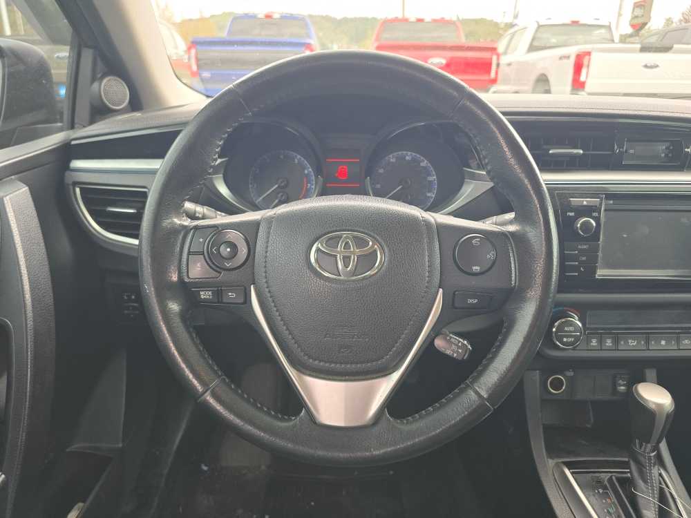 Thumbnail: 2014 Toyota Corolla - 11