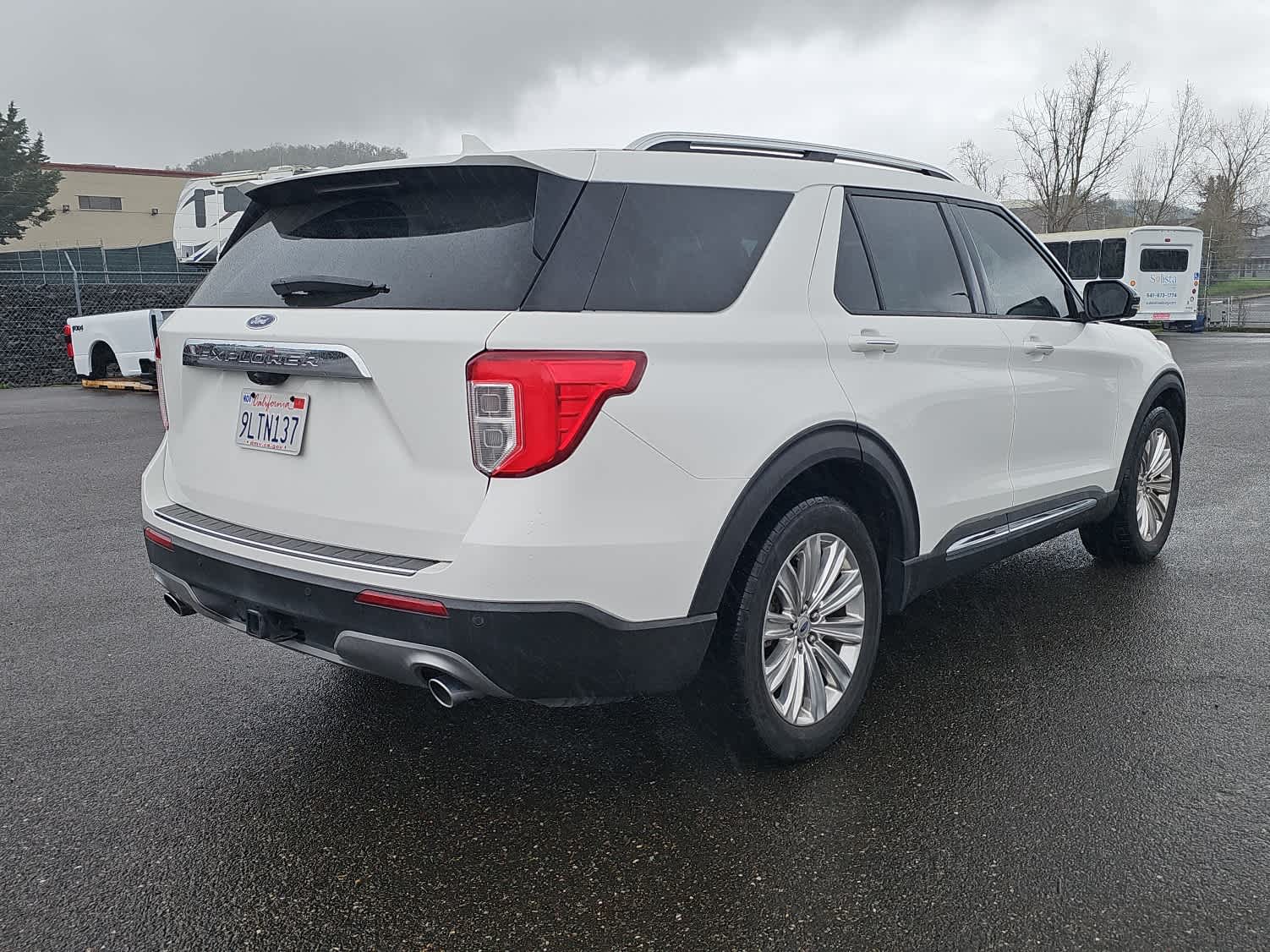 Thumbnail: 2020 Ford Explorer - 5