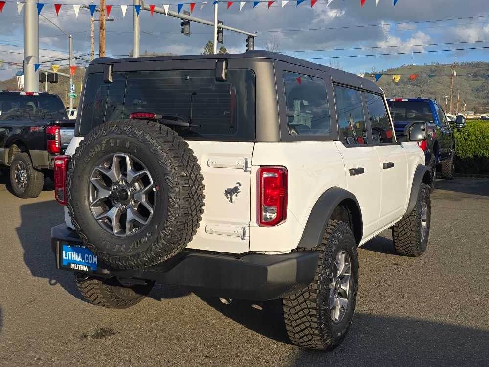 Thumbnail: 2025 Ford Bronco - 5