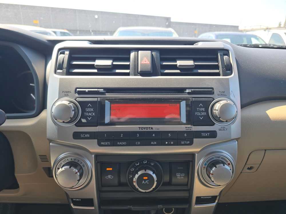 Thumbnail: 2011 Toyota 4Runner - 12
