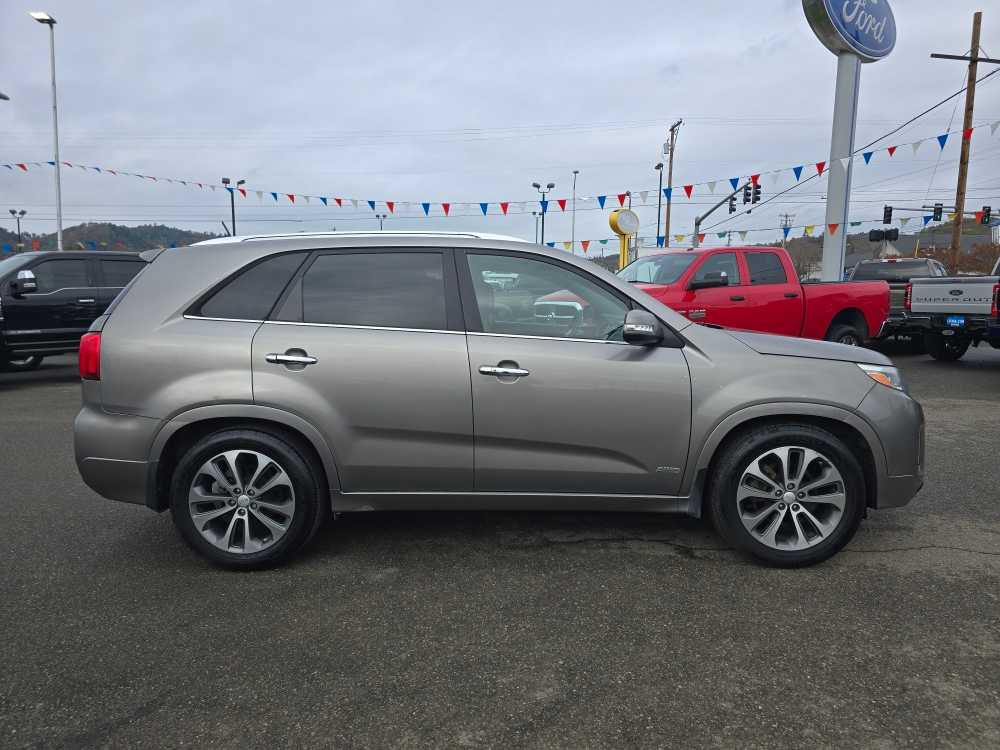 Thumbnail: 2014 Kia Sorento - 6
