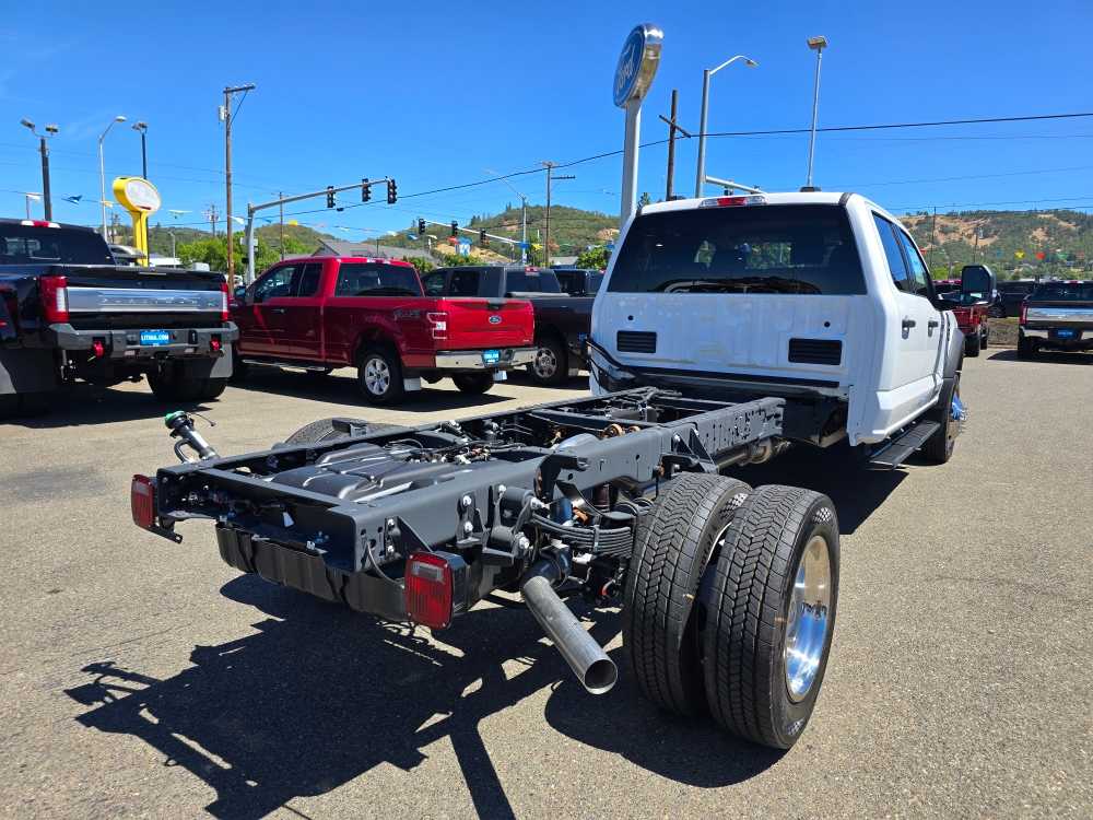 Thumbnail: 2025 Ford F-450 - 5