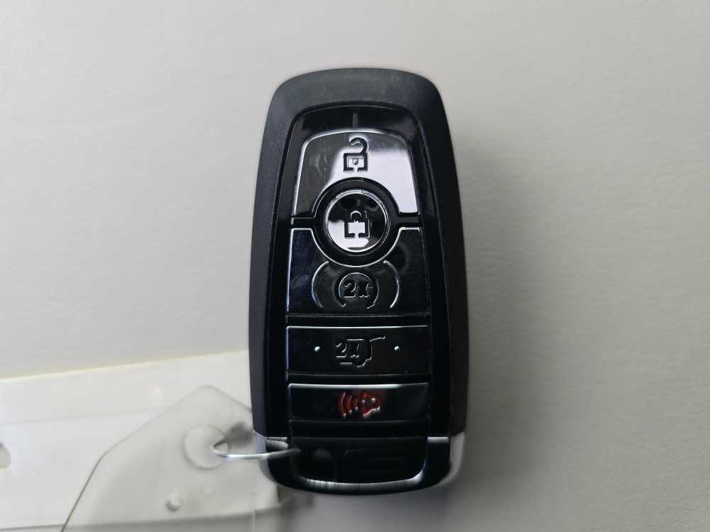 Thumbnail: 2024 Lincoln Aviator - 21