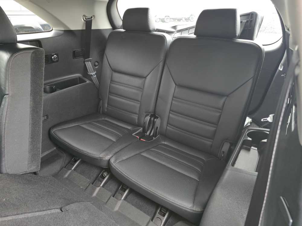 Thumbnail: 2016 Kia Sorento - 17