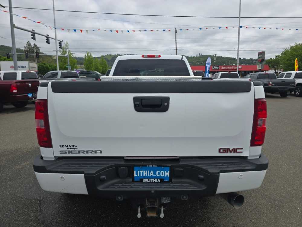 Thumbnail: 2011 GMC Sierra 3500 - 4