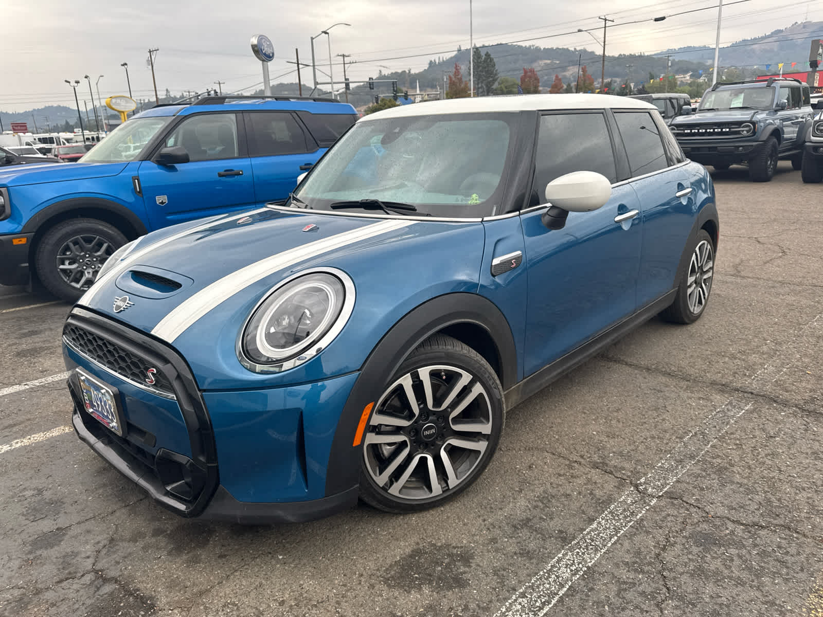 Thumbnail: 2023 MINI Cooper Hardtop - 1