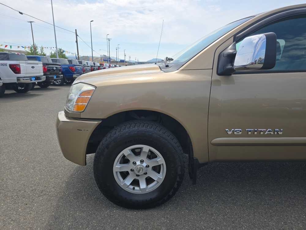 Thumbnail: 2005 Nissan Titan - 6