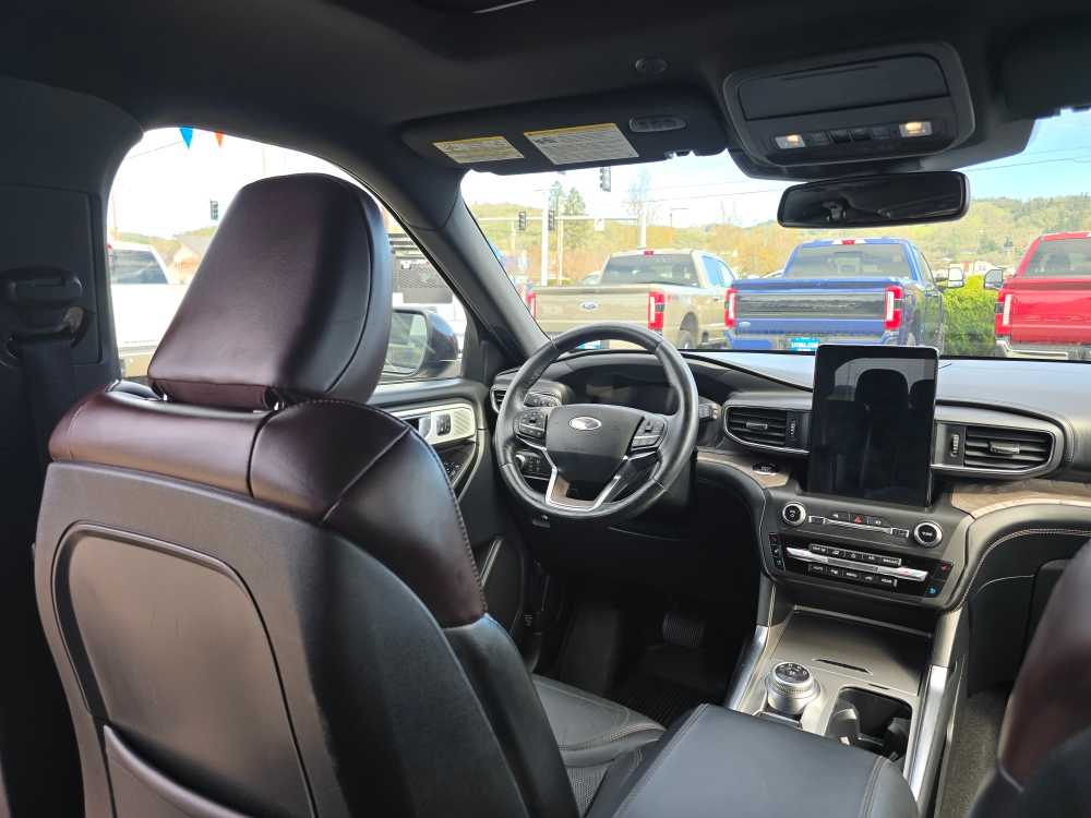 Thumbnail: 2020 Ford Explorer - 10