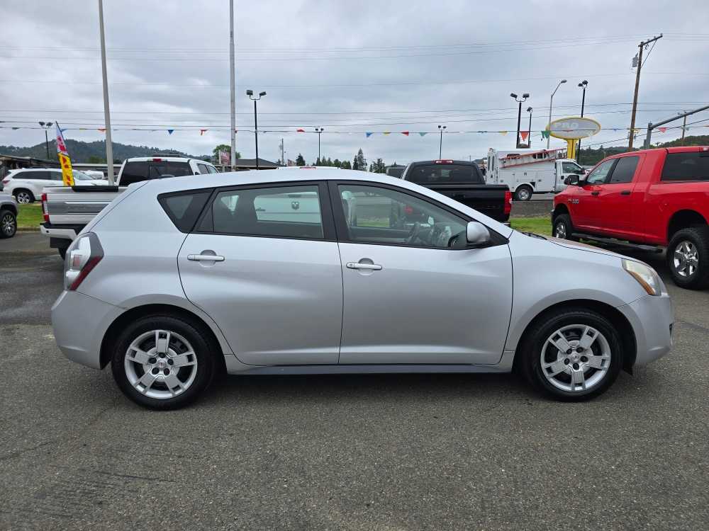 Thumbnail: 2010 Pontiac Vibe - 6