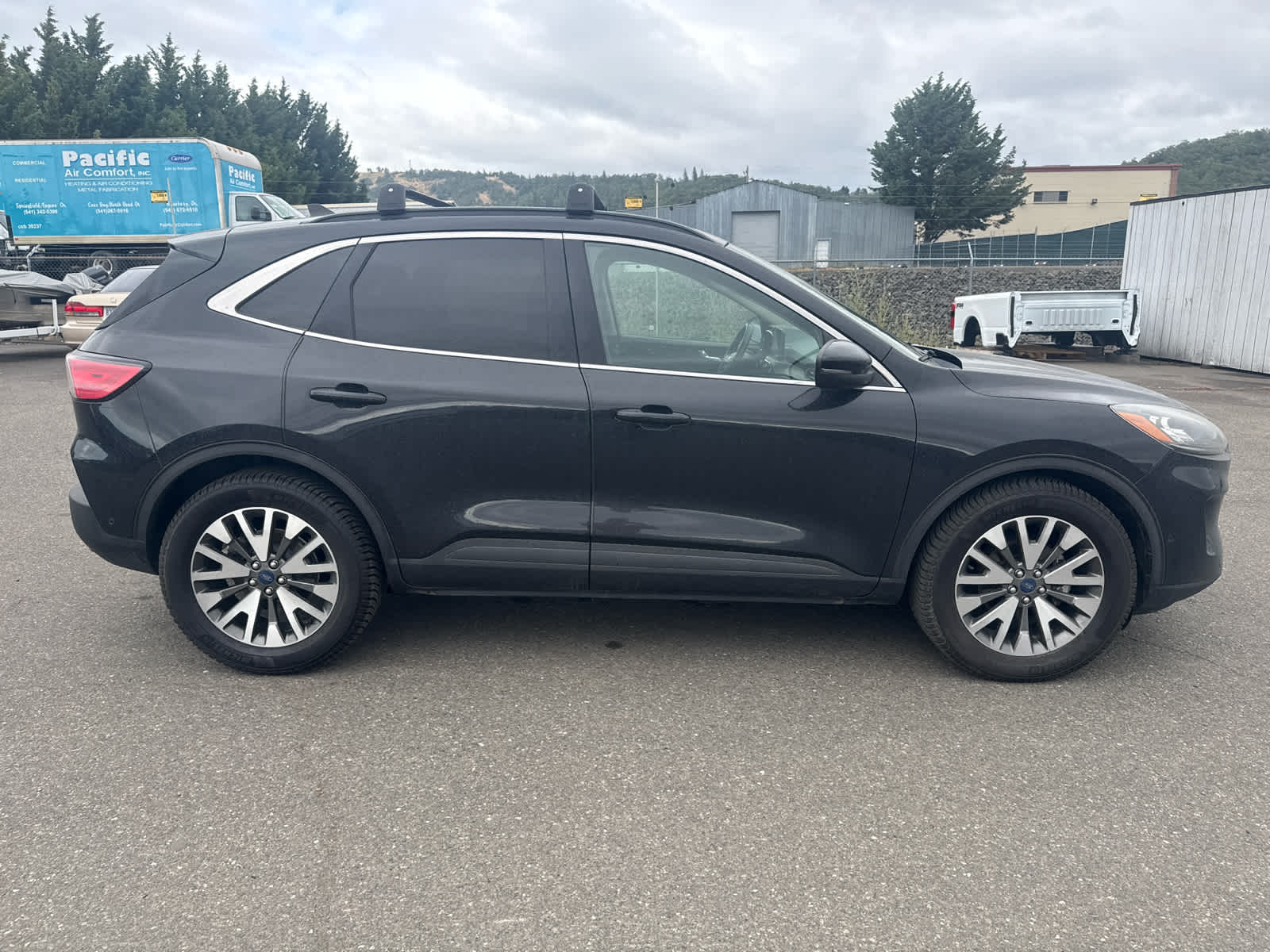 Thumbnail: 2020 Ford Escape - 12