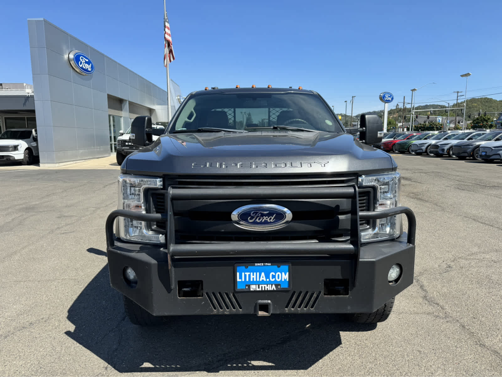 Thumbnail: 2019 Ford F-350 - 8