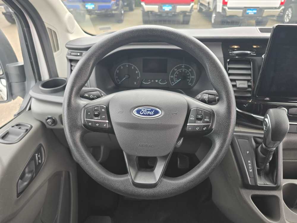 Thumbnail: 2024 Ford Econoline - 12