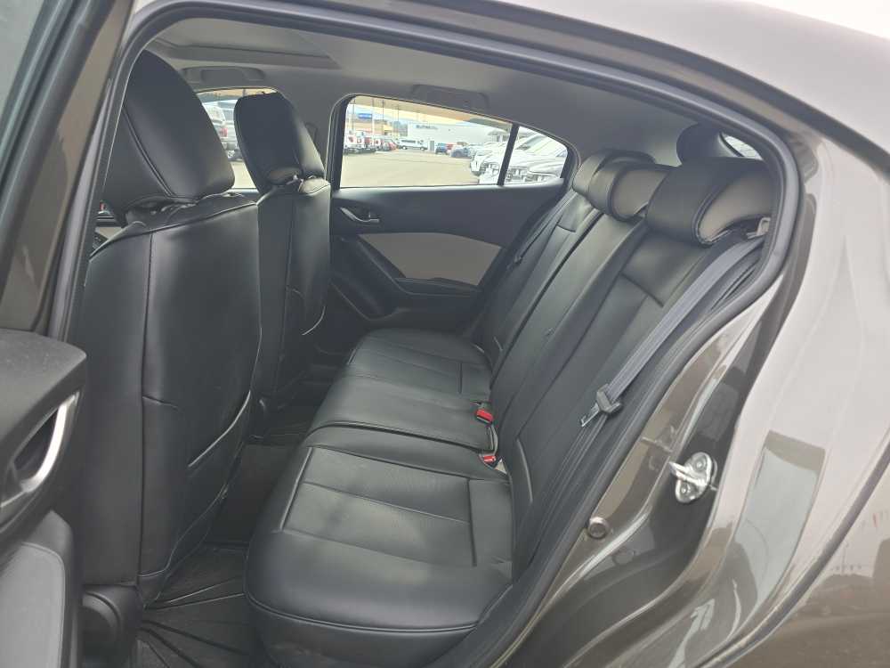 Thumbnail: 2016 Mazda Mazda3 - 7