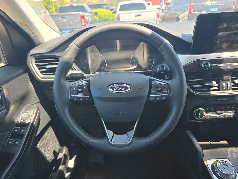 Thumbnail: 2022 Ford Escape - 11